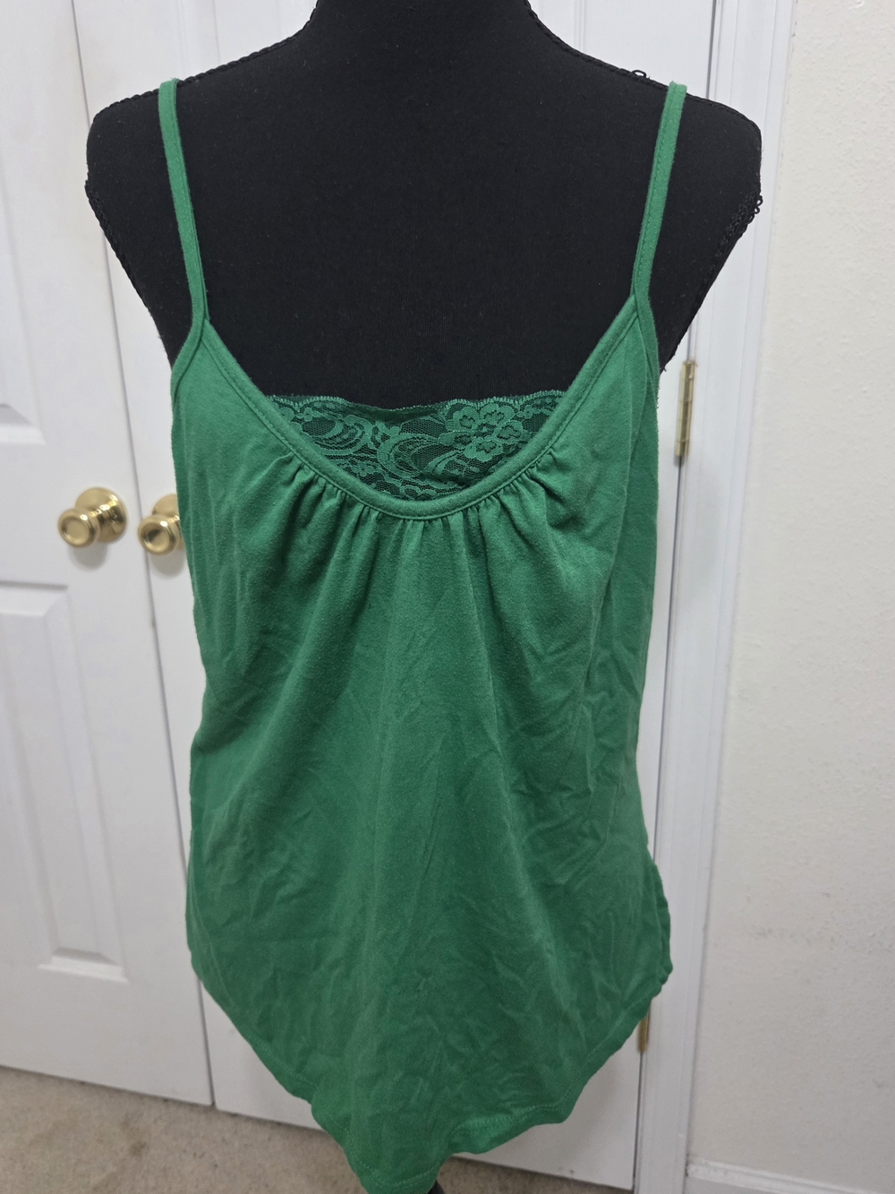 Green Lace Detail Spaghetti Strap Tank Top